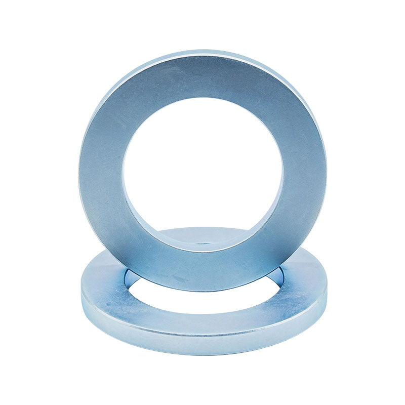 اسطوانة / حلقة المغناطيس الدائم 1