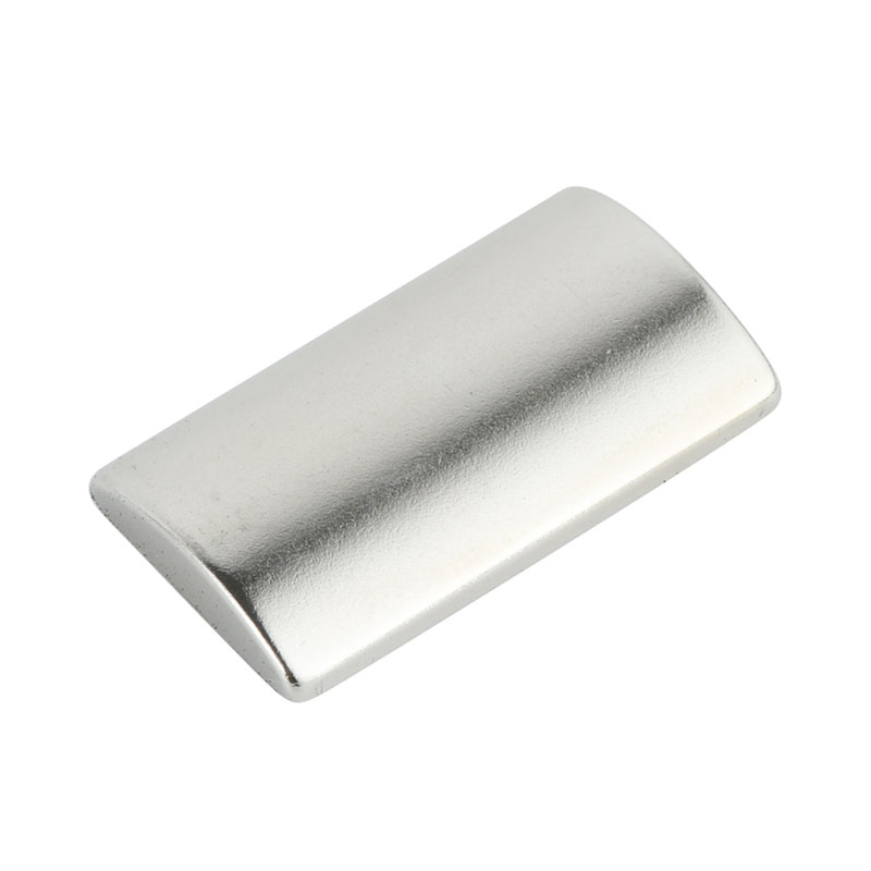 مغناطيس محرك متزامن