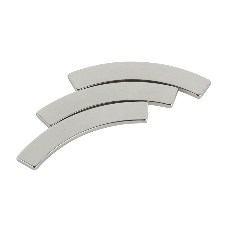 محرك المصابيح الأمامية للسيارة