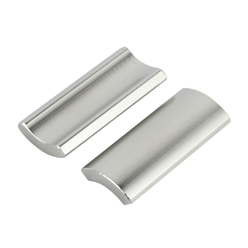 مغناطيس محرك متزامن