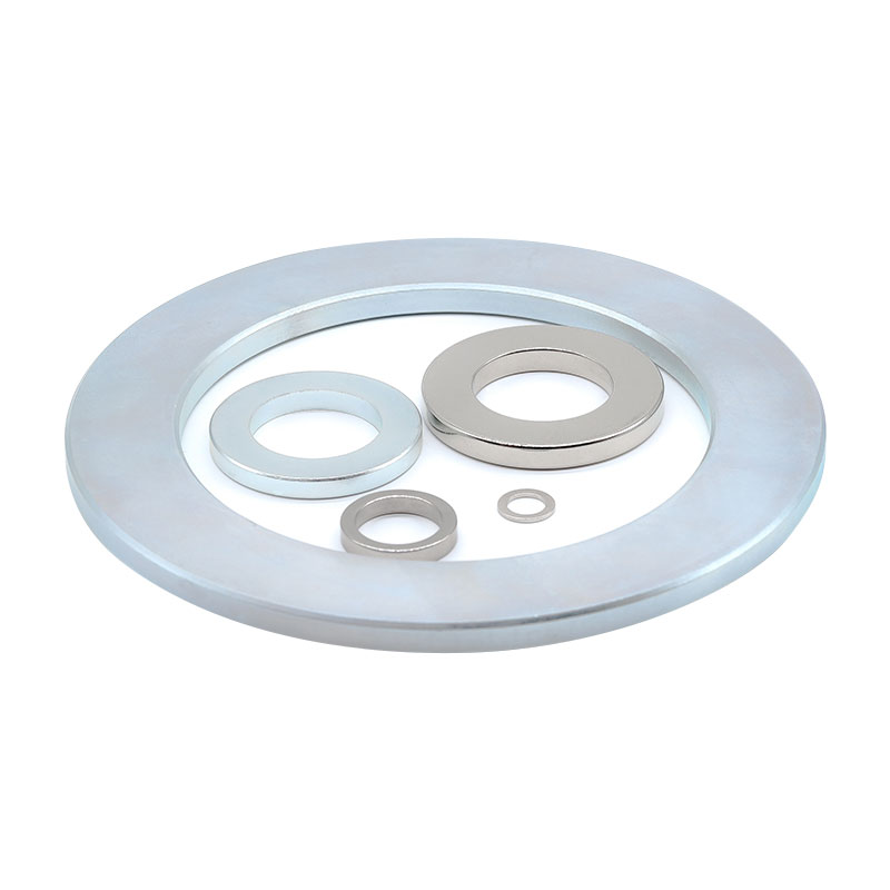 اسطوانة / حلقة المغناطيس الدائم 4